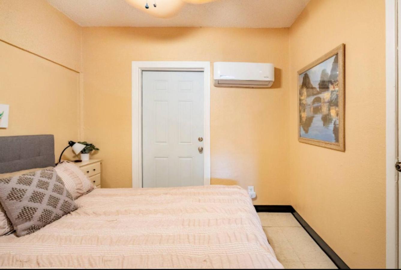 3-Bed Bungalow Walk To Historic Downtown Sanford Exterior photo